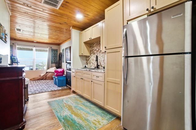 440 Birch Drive, Onalaska, TX 77360