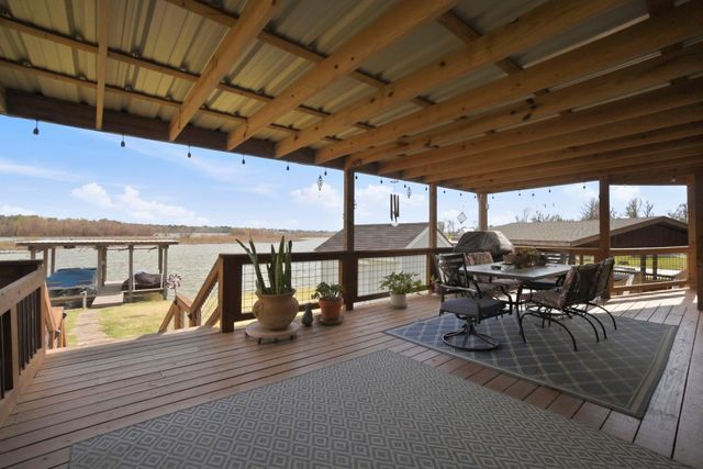 440 Birch Drive, Onalaska, TX 77360