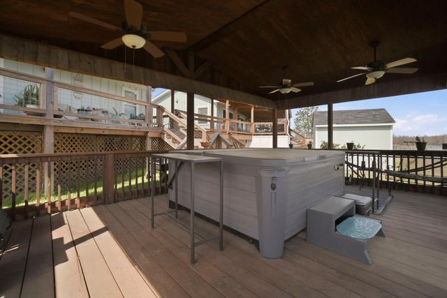 440 Birch Drive, Onalaska, TX 77360