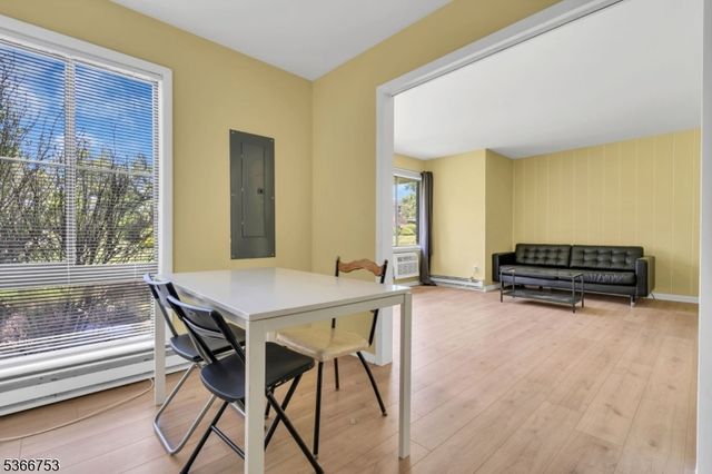 585 Auten Road 1, Hillsborough Twp., NJ 08844