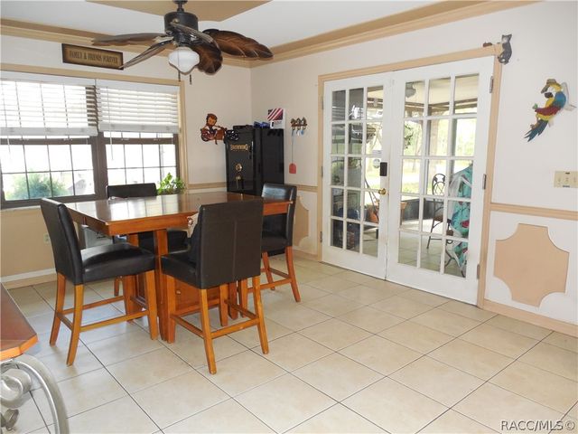 5825 S Bob White Drive, Homosassa, FL 34446