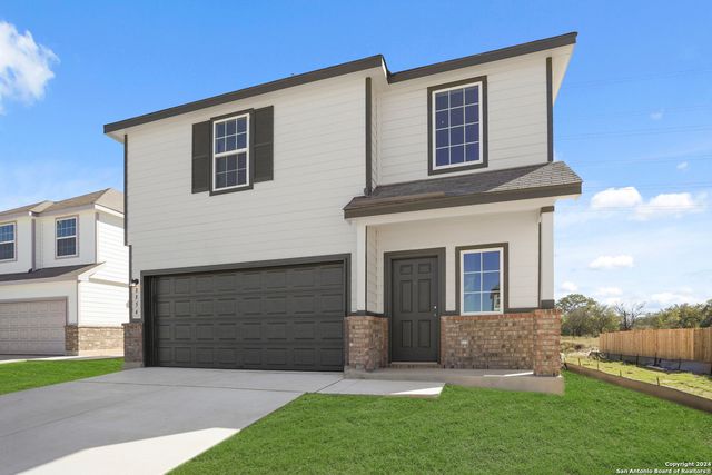 8854 Black Oak Drive, Elmendorf, TX 78112