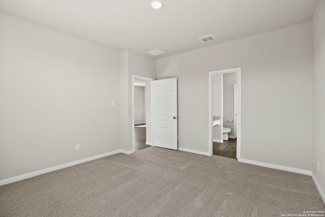 8854 Black Oak Drive, Elmendorf, TX 78112