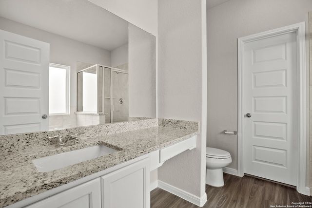 8854 Black Oak Drive, Elmendorf, TX 78112