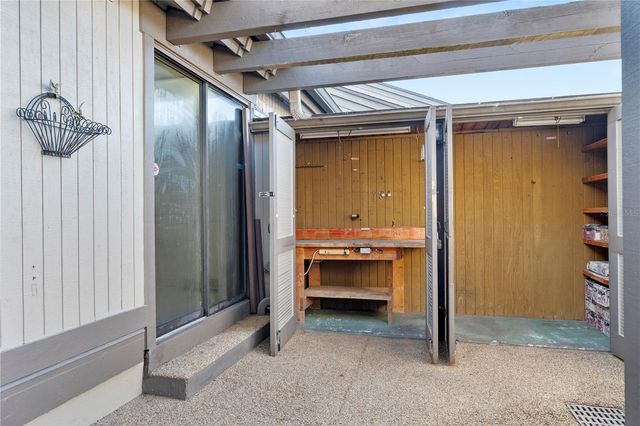 688 LAKE VILLAS DRIVE 688, Altamonte Springs, FL 32701