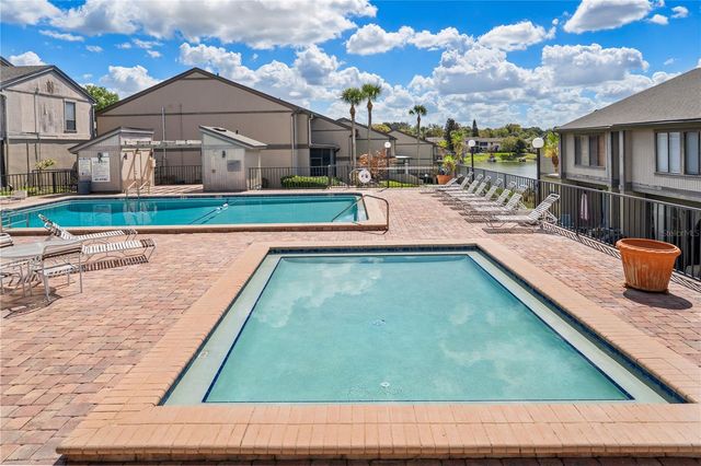 688 LAKE VILLAS DRIVE 688, Altamonte Springs, FL 32701