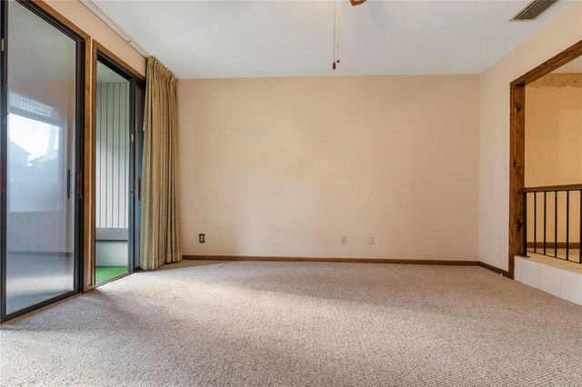 688 LAKE VILLAS DRIVE 688, Altamonte Springs, FL 32701