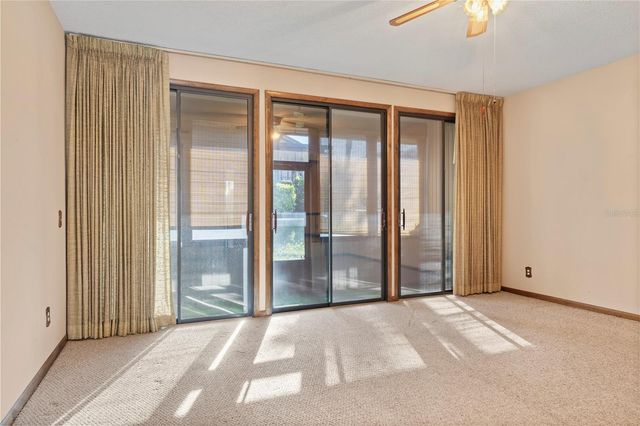 688 LAKE VILLAS DRIVE 688, Altamonte Springs, FL 32701