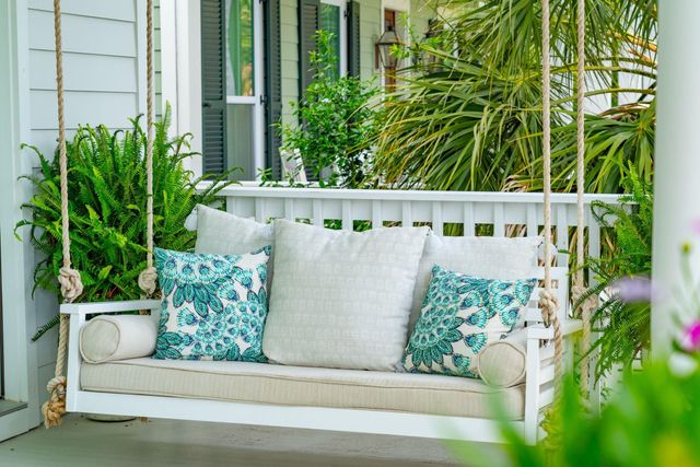 1047 Hills Plantation Drive, Charleston, SC 29412