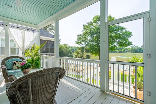 1047 Hills Plantation Drive, Charleston, SC 29412