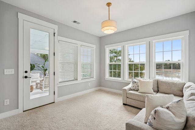 1047 Hills Plantation Drive, Charleston, SC 29412