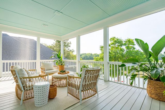 1047 Hills Plantation Drive, Charleston, SC 29412