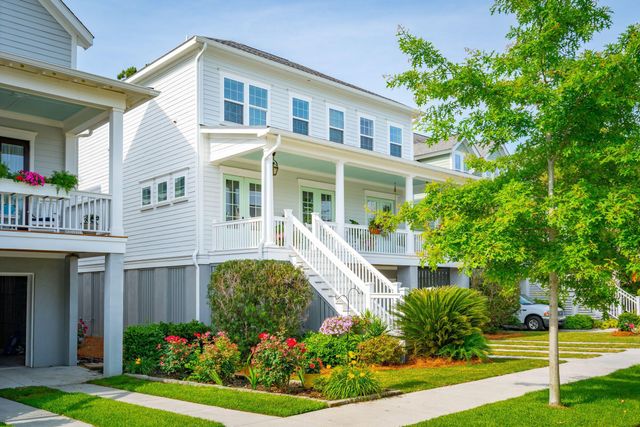 1047 Hills Plantation Drive, Charleston, SC 29412