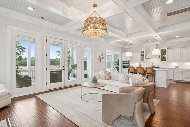 1047 Hills Plantation Drive, Charleston, SC 29412