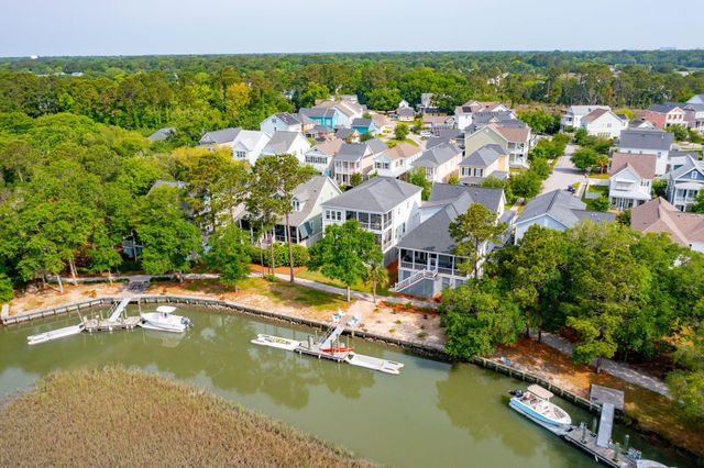 1047 Hills Plantation Drive, Charleston, SC 29412