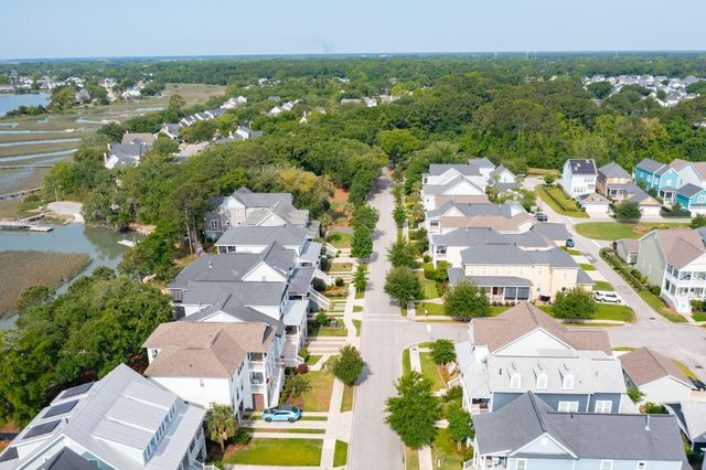 1047 Hills Plantation Drive, Charleston, SC 29412