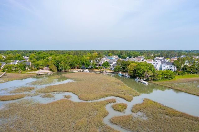 1047 Hills Plantation Drive, Charleston, SC 29412