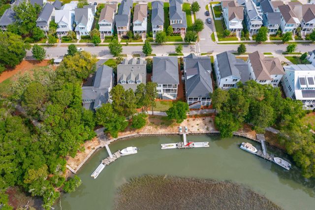 1047 Hills Plantation Drive, Charleston, SC 29412