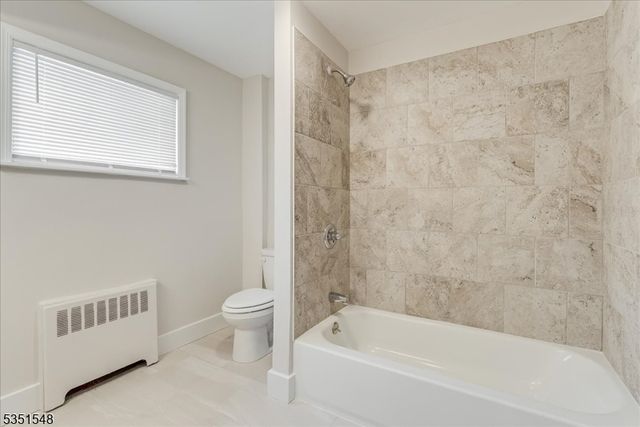 143 Parmelee Ave, Hawthorne Boro, NJ 07506