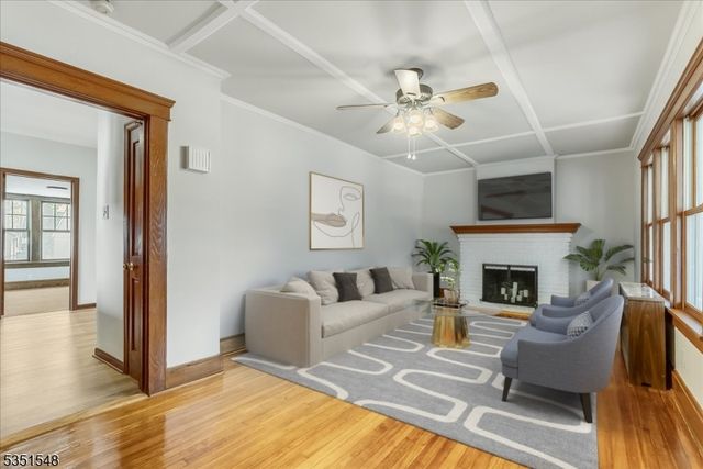 143 Parmelee Ave, Hawthorne Boro, NJ 07506