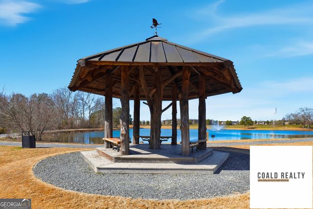 135 Channing Lane, Fayetteville, GA 30214