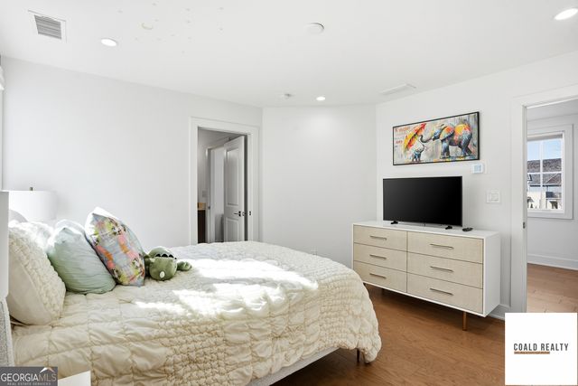 135 Channing Lane, Fayetteville, GA 30214