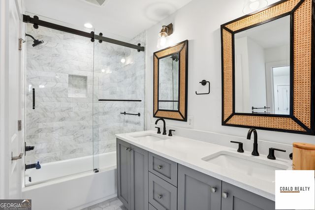 135 Channing Lane, Fayetteville, GA 30214