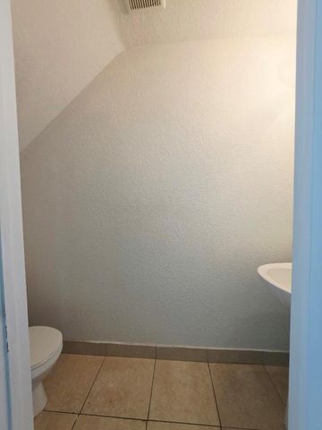 4154 Napoli Lake Drive, Riviera Beach, FL 33410