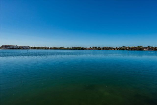 5011 STARFISH DRIVE SE C, St Petersburg, FL 33705