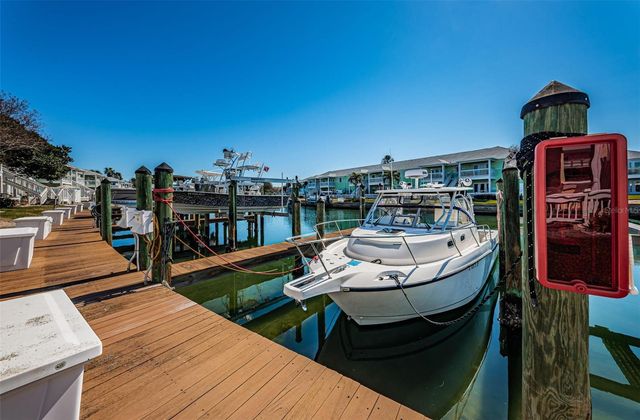 5011 STARFISH DRIVE SE C, St Petersburg, FL 33705