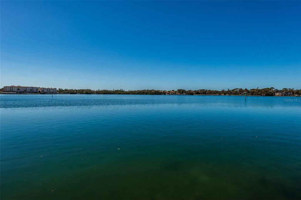 Image 11 of property listing at 5011 STARFISH DRIVE SE C, St Petersburg, FL 33705