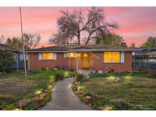 1337 Sharpe Pl, Longmont, CO 80501