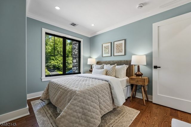 9 Blackbirch Rd, Scotch Plains Twp., NJ 07076