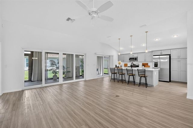 1954 MCMURTRIE LOOP, The Villages, FL 34762