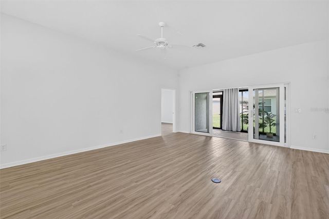 1954 MCMURTRIE LOOP, The Villages, FL 34762