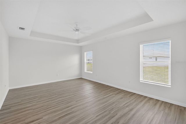 1954 MCMURTRIE LOOP, The Villages, FL 34762