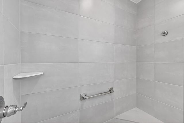 1954 MCMURTRIE LOOP, The Villages, FL 34762