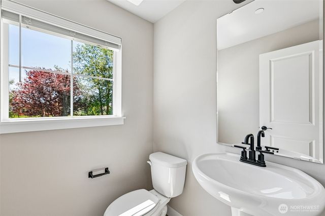 9019 172nd Street NE, Arlington, WA 98223