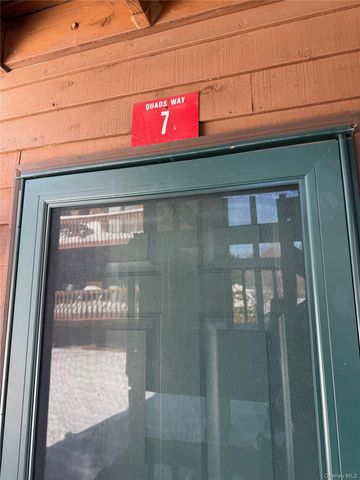 7 Quads Way, Windham, NY 12496