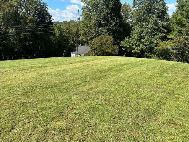 251 Rousseau Farm Road, Wilkesboro, NC 28697