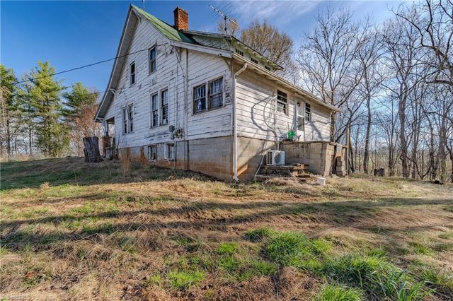 251 Rousseau Farm Road, Wilkesboro, NC 28697
