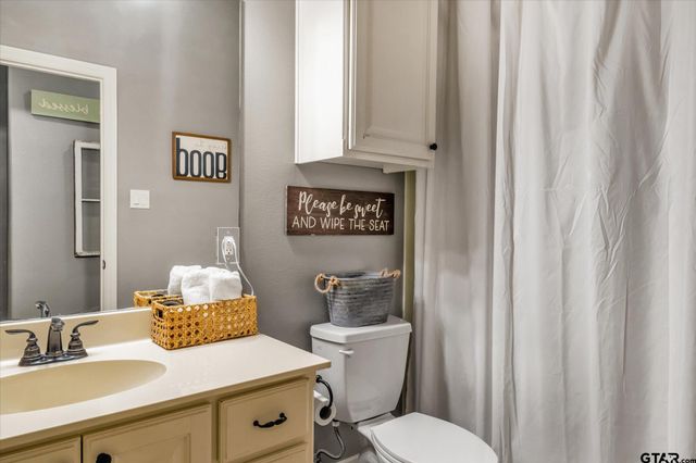 230 Sunnys Halo Boulevard, Bullard, TX 75757