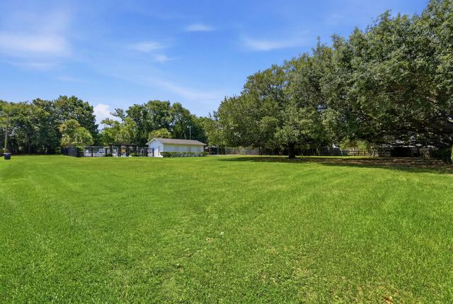 711 Center Street, Mount Pleasant, SC 29464