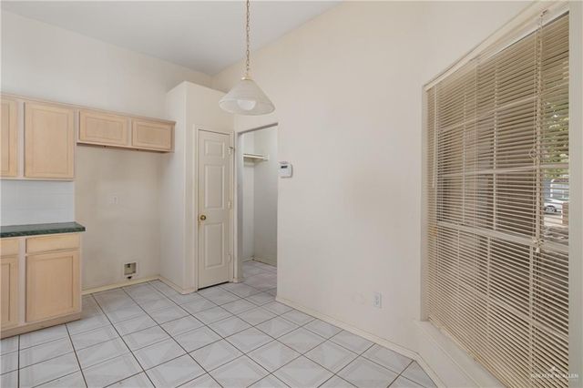 6528 N 34th Street, Mcallen, TX 78504