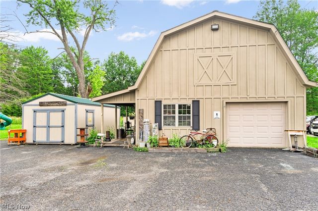 337 Youngstown Kingsville Road SE, Vienna, OH 44473