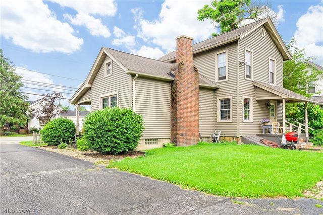 337 Youngstown Kingsville Road SE, Vienna, OH 44473