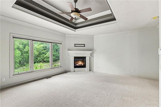 1616 NE Daltons Ridge Drive, Lee's Summit, MO 64064
