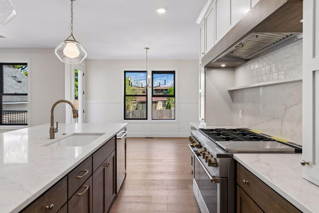 5521 Zenith Avenue S, Edina, MN 55410