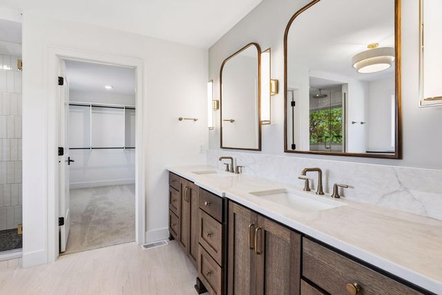 5521 Zenith Avenue S, Edina, MN 55410