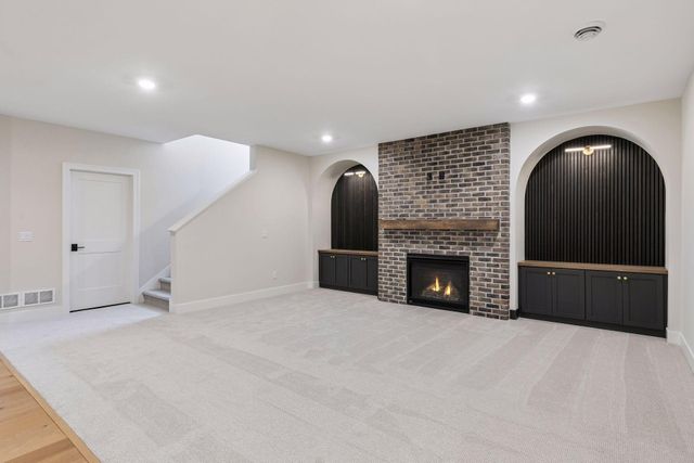 5521 Zenith Avenue S, Edina, MN 55410